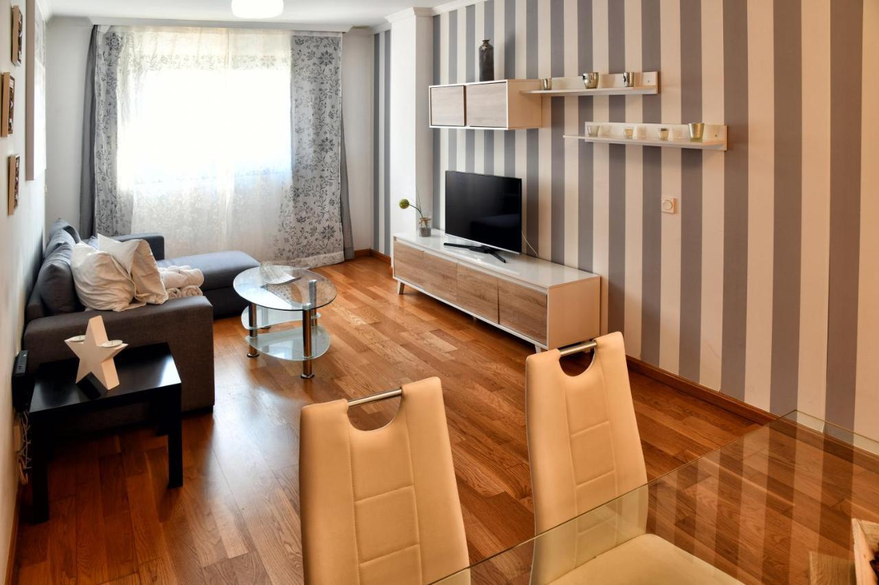 Wonderstays Apartamentos La Estacion มาลากา ภายนอก รูปภาพ